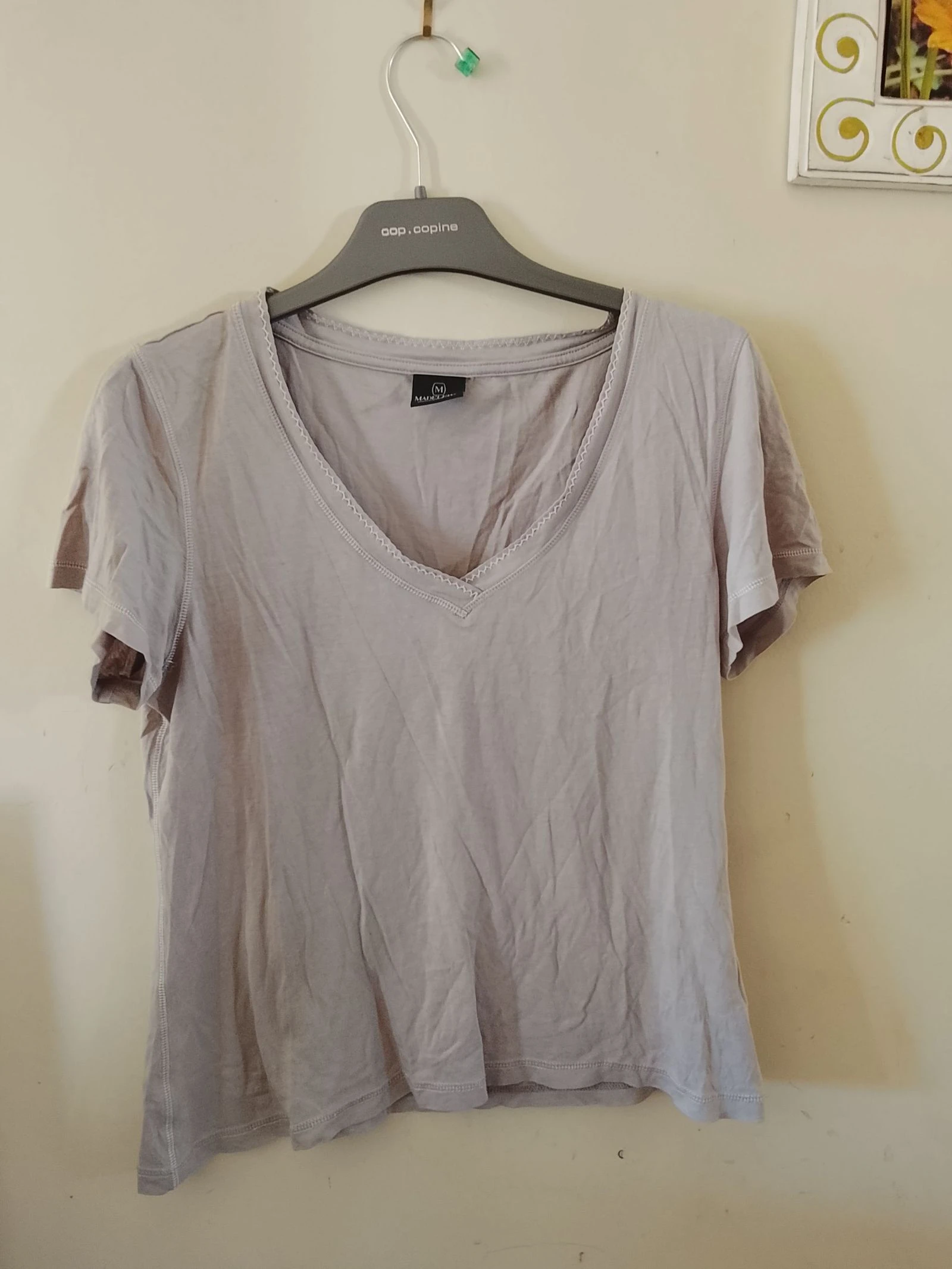 👒 Ideal para este verão Madeleine Tamanho 40 Camiseta de seda bege e bordada em perfeito estado 👒 – photo 2